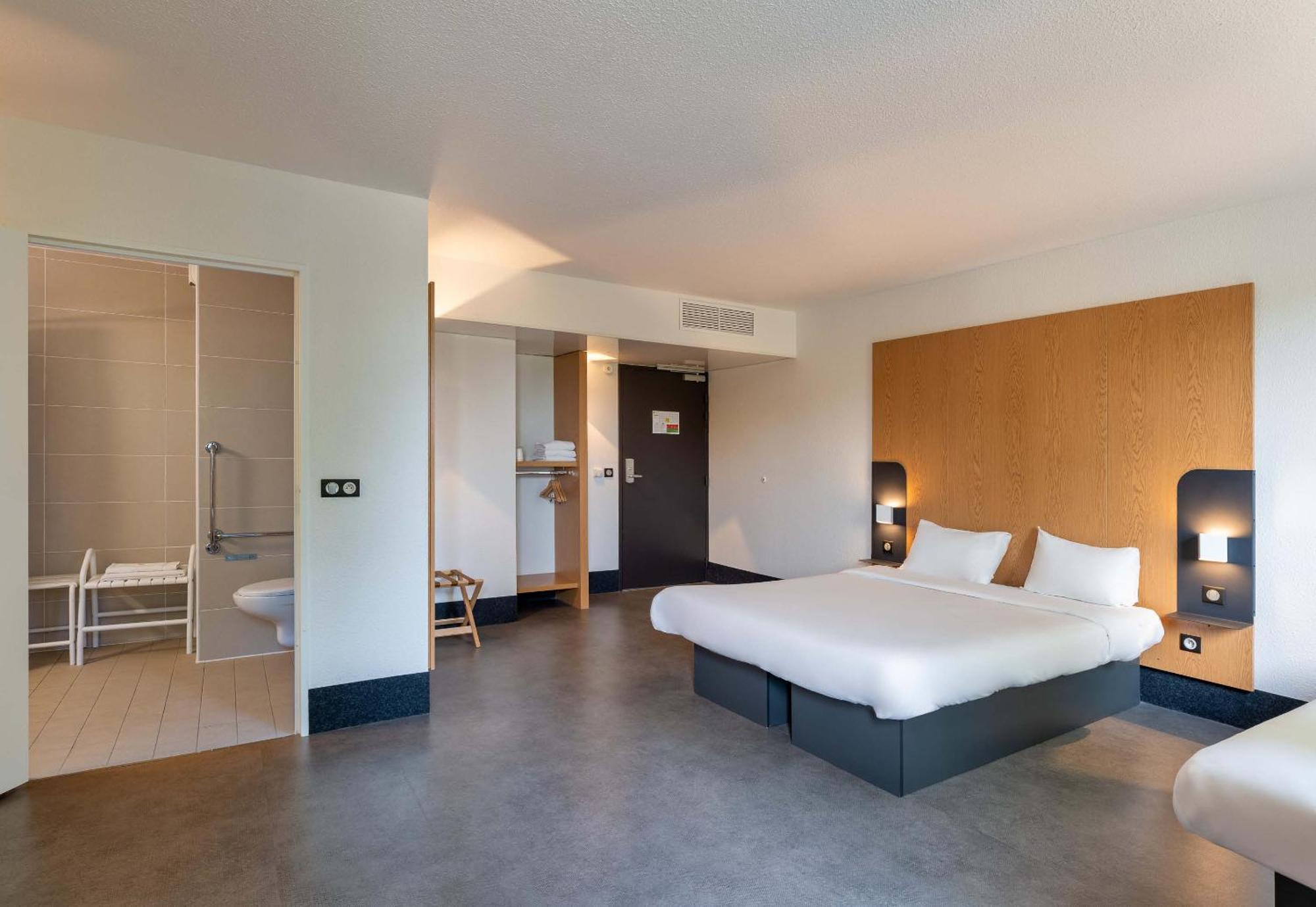 B&B Hotel Lyon Eurexpo Chassieu Exteriér fotografie