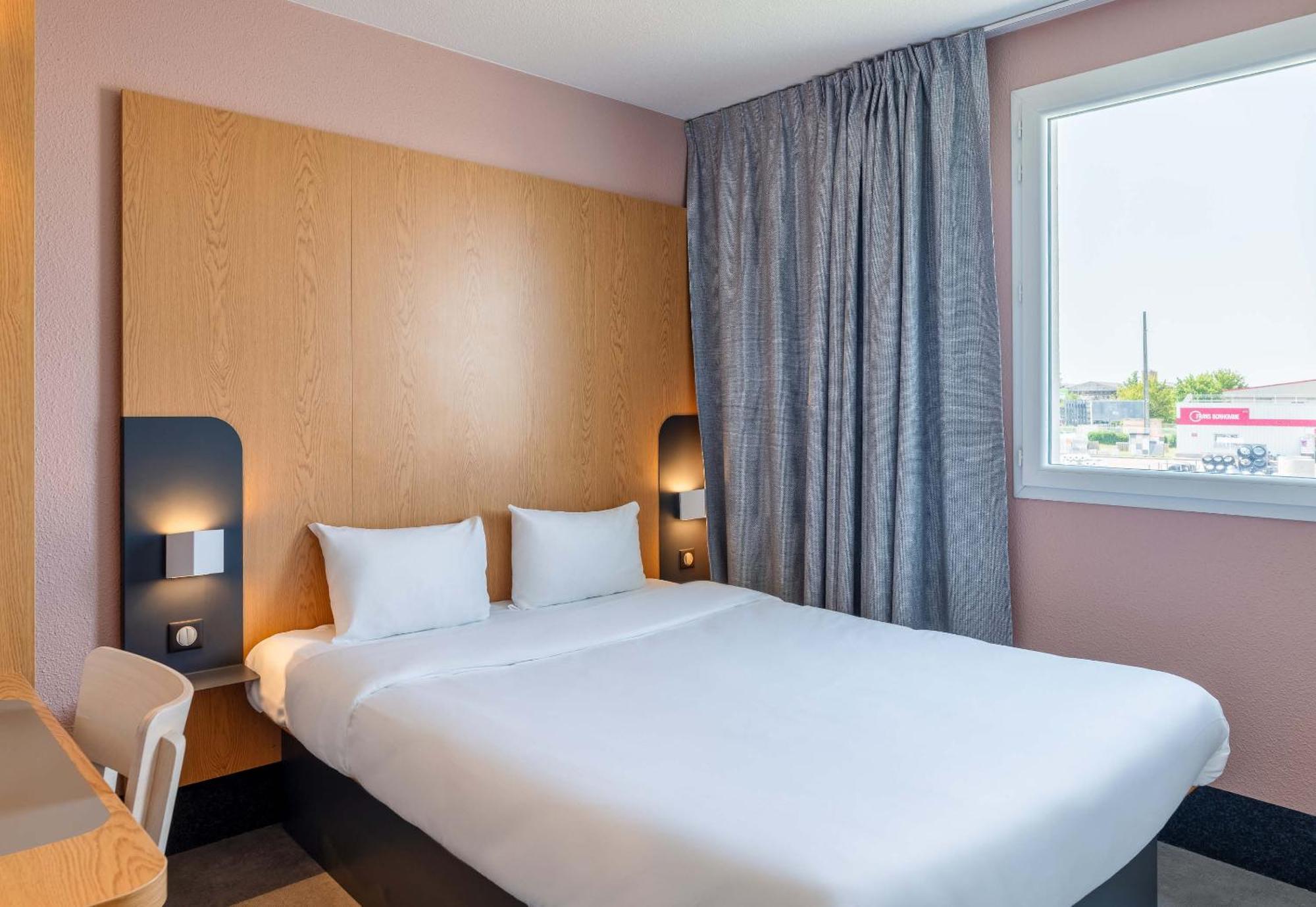 B&B Hotel Lyon Eurexpo Chassieu Exteriér fotografie