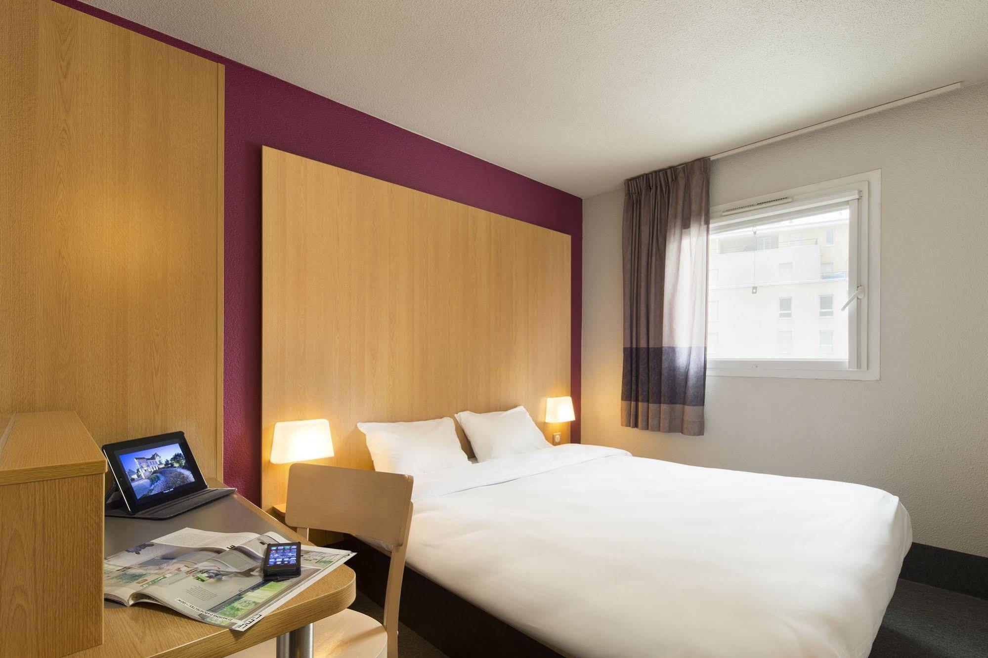 B&B Hotel Lyon Eurexpo Chassieu Exteriér fotografie