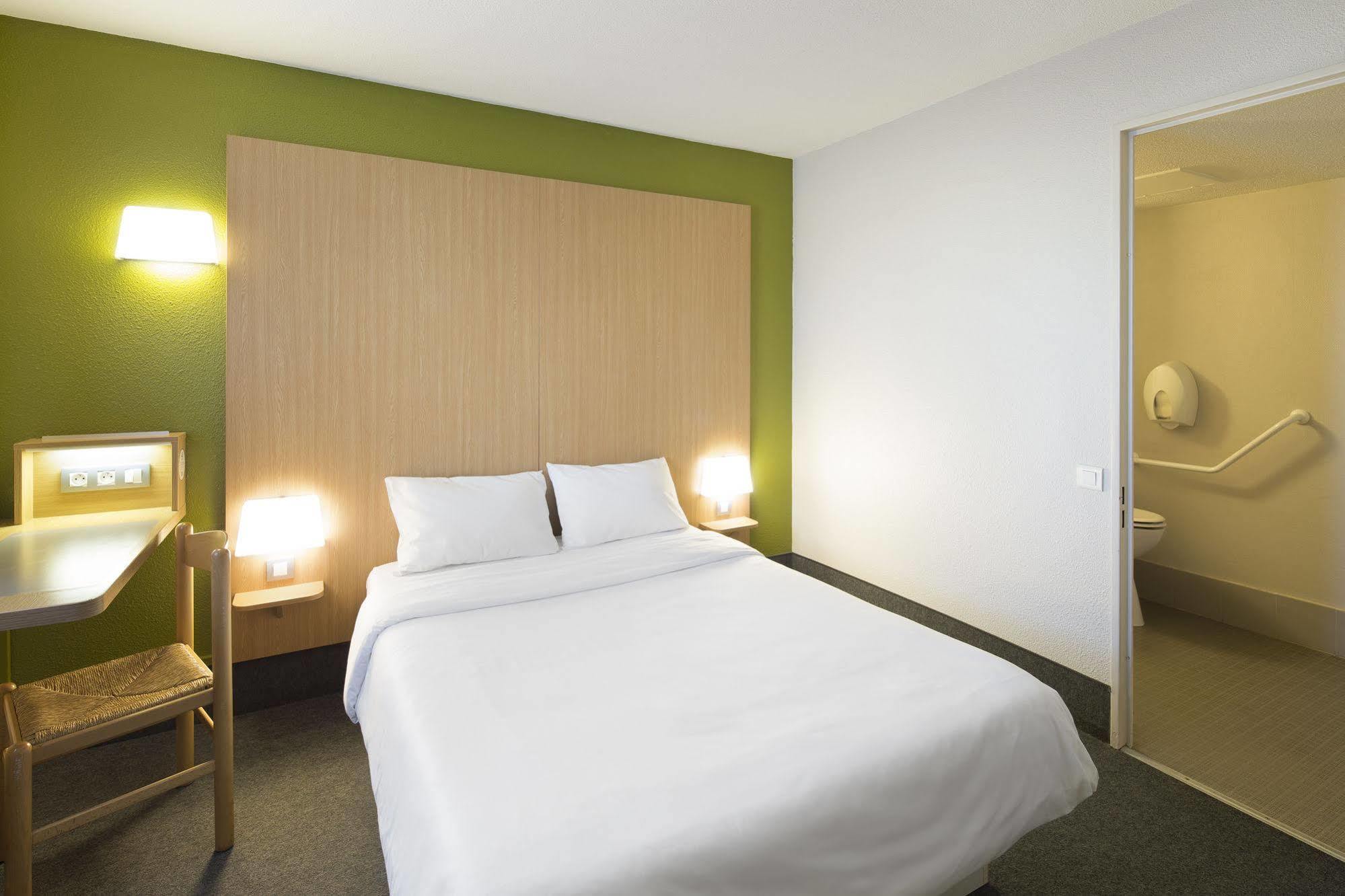 B&B Hotel Lyon Eurexpo Chassieu Exteriér fotografie